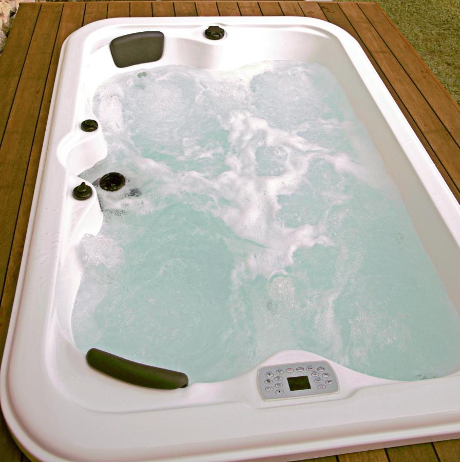 Una Spettacolare Vista Mare - Casa Con Jacuzzi ベルジェッジ エクステリア 写真