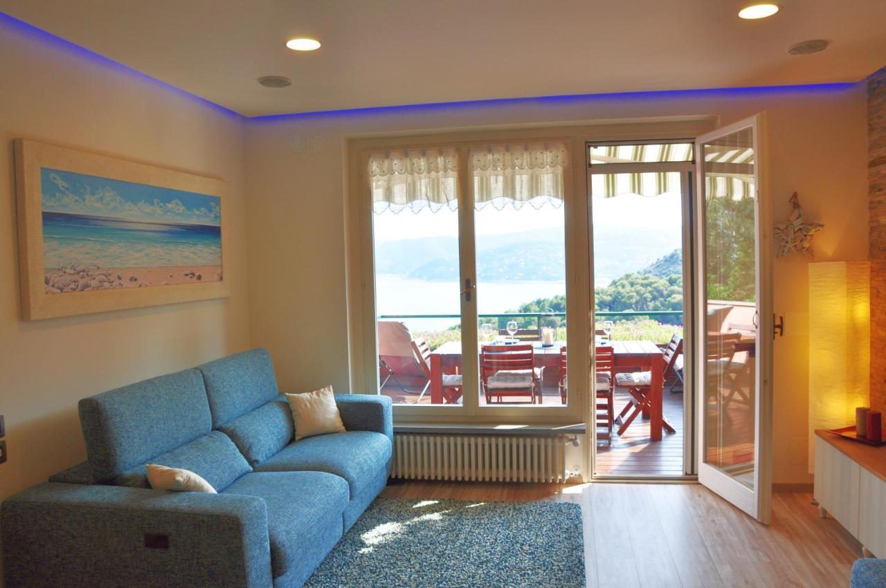 Una Spettacolare Vista Mare - Casa Con Jacuzzi ベルジェッジ エクステリア 写真