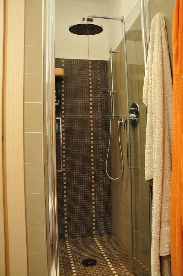 Una Spettacolare Vista Mare - Casa Con Jacuzzi ベルジェッジ エクステリア 写真
